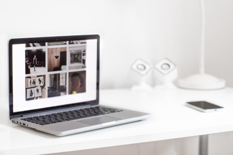 best website builder for business free