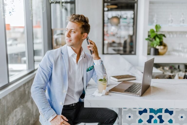 is social media marketing agency profitable