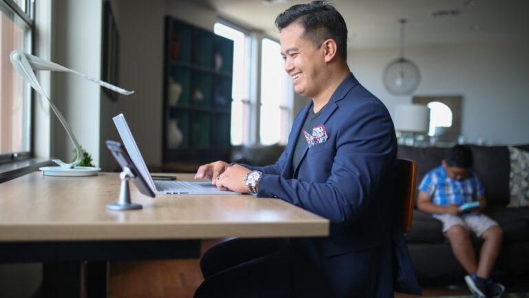 best free website builder for small business canada