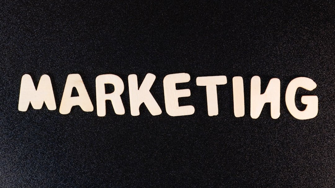 e marketing canada