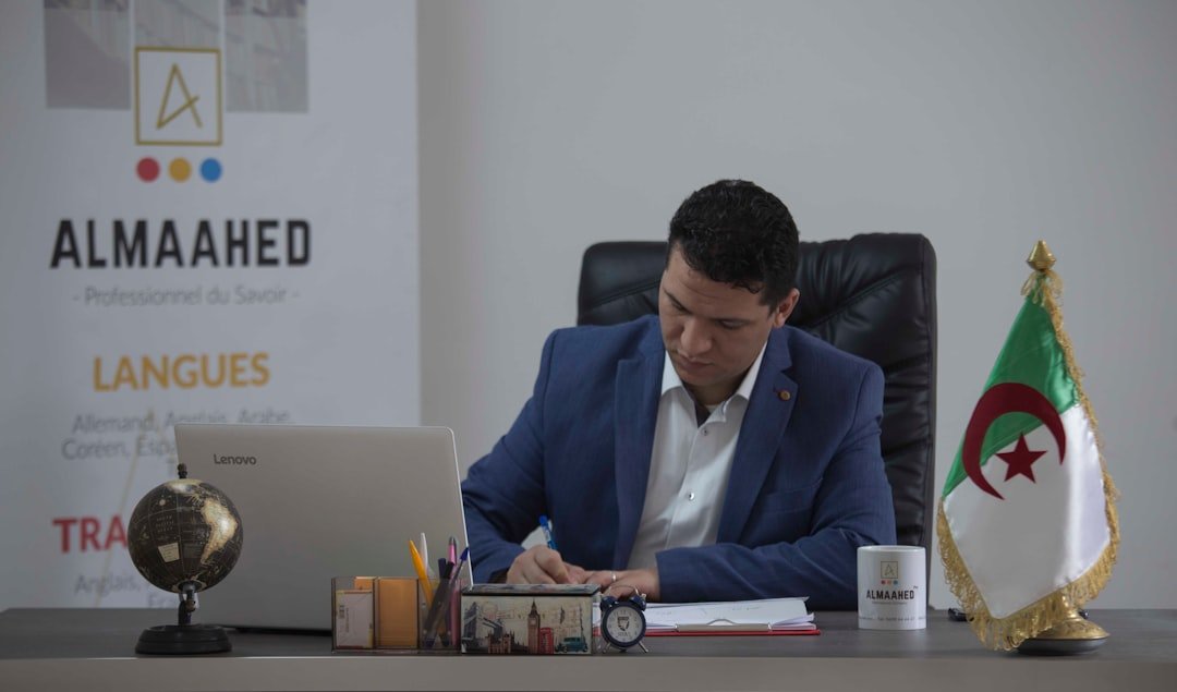 how to sell seo services to local businesses