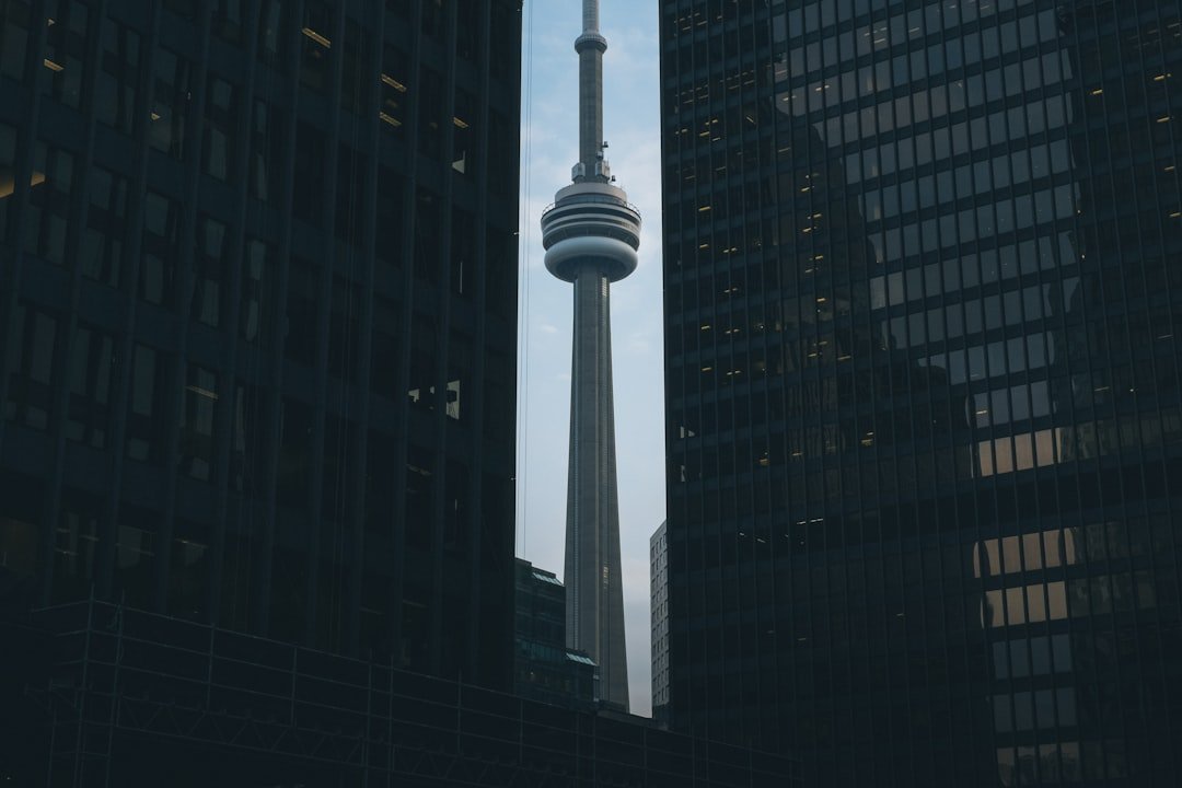 social media marketing specialist salary in canada
