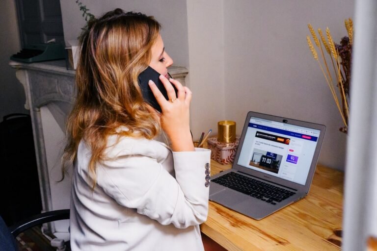 social media marketing tips reddit