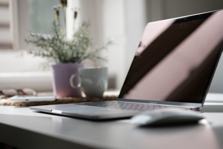 social media marketing jobs freelance