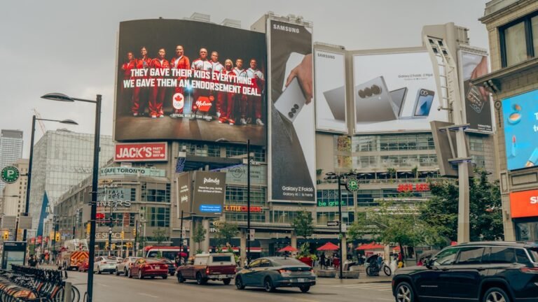 how many content creators in canada